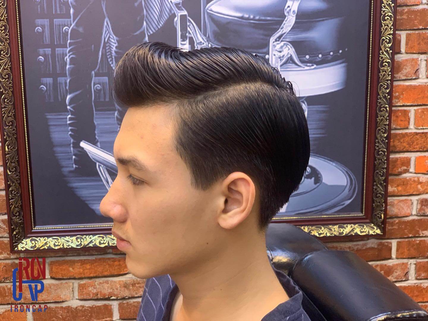 Barber Shop Long Biên ironcap